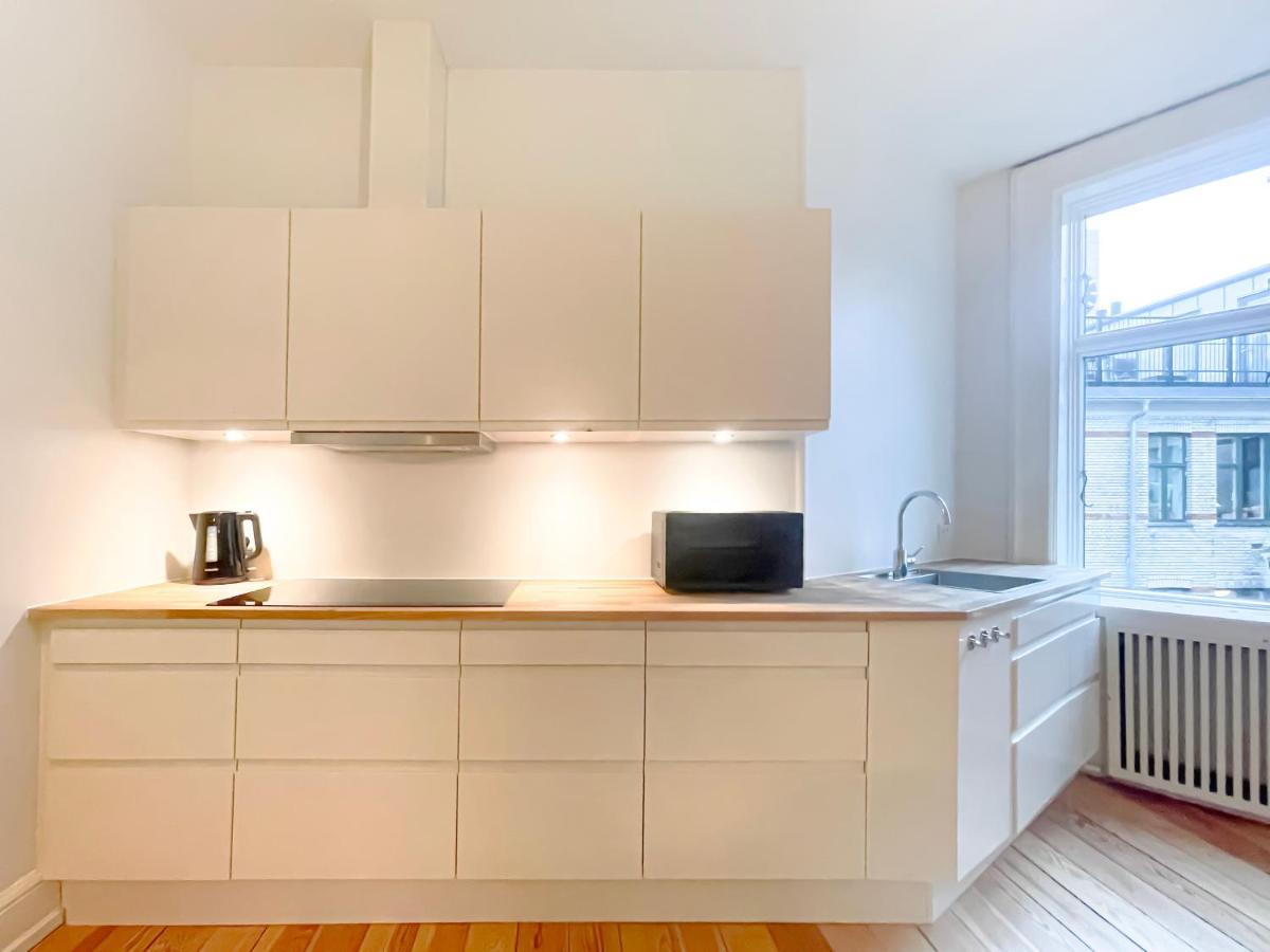 Apartamento Large & Modern 4 Bedroom