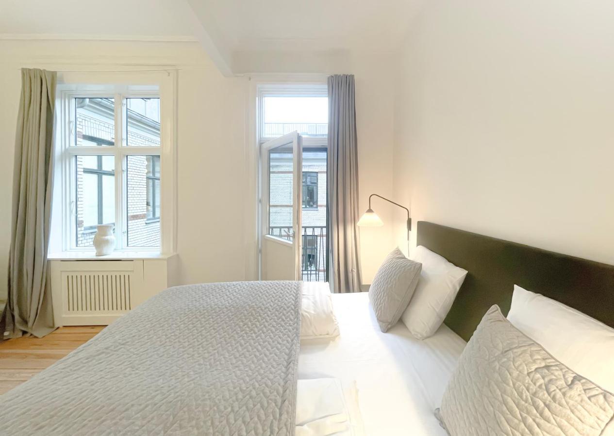 Large & Modern 4 Bedroom * Köpenhamn